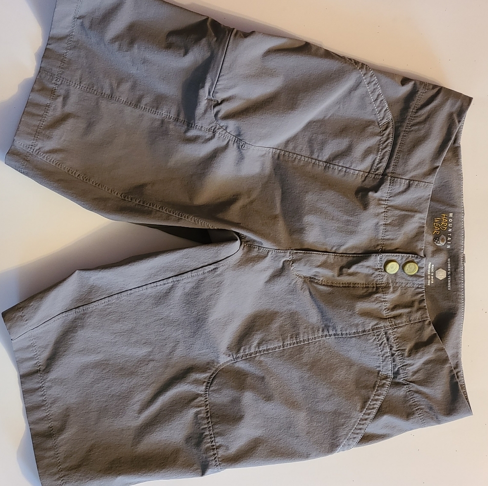 Mountain Hard Wear short